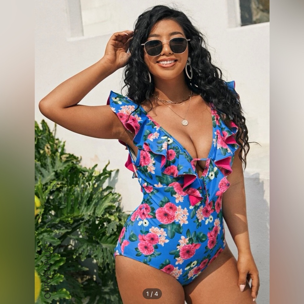 SHEIN plus size one piece swimsuit. NWOT. 2x